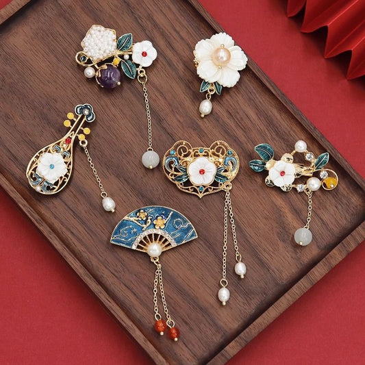 brooch